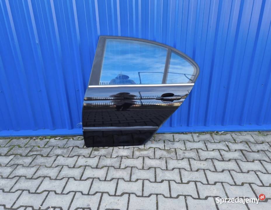 DRZWI TYŁ PRAWY LEWY BMW E46 SEDAN PRZEDLIFT osobowe świętokrzyskie Działoszyce
