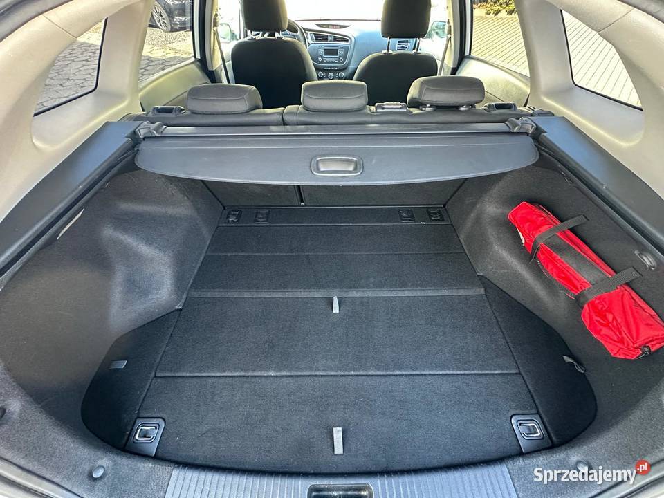 Kia Ceed 16 benzyna 135 102740 VAT marża Zgorzelec