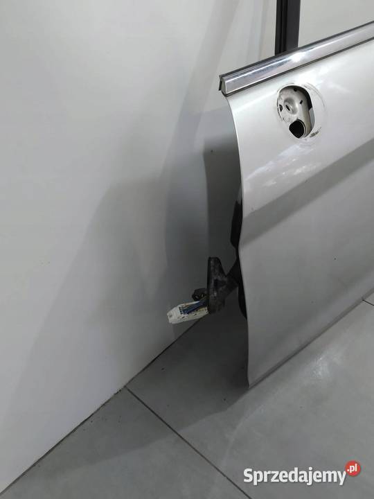 DRZWI LEWE PRZÓD 69 5D Ford Fiesta Mk7 20082016