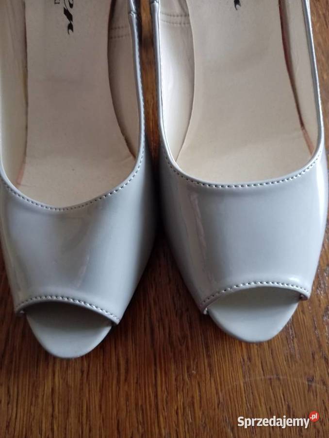 Buty na słupku stan idealny rozmiar 38 Czółenka Przemyśl sprzedam