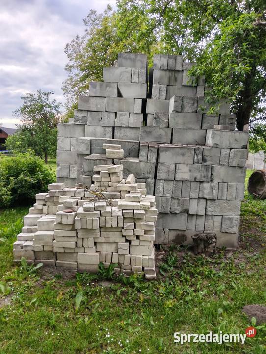 Pustaki 24 i 12 szare pianowe