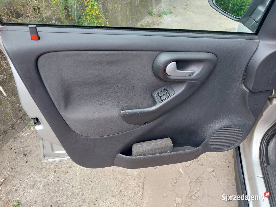 Sprzedam Opel Corsa manualna Samochody osobowe