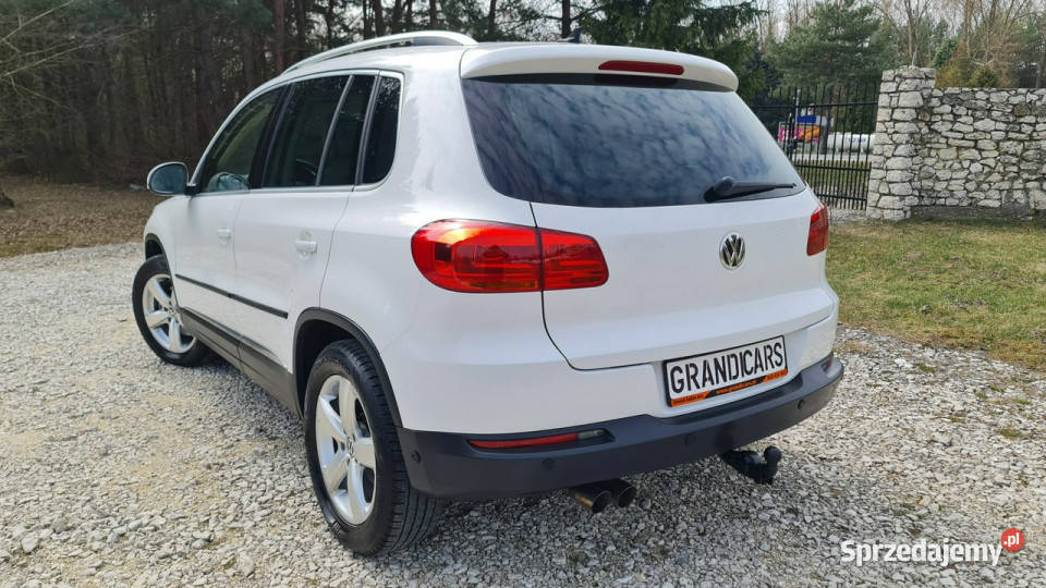 Volkswagen Tiguan 20 TDI Highline DSG 4Motion Rok produkcji 2012 świętokrzyskie Chmielnik