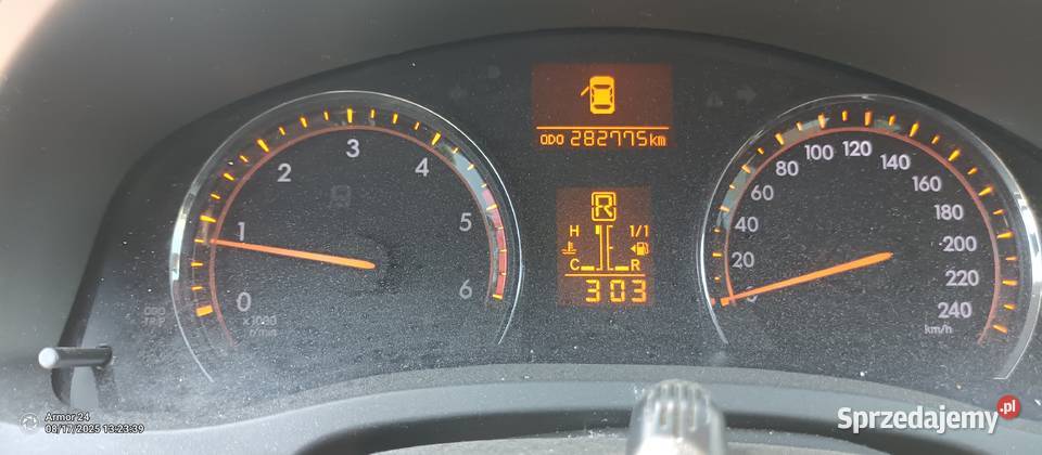 Toyota Avensis automat Zambrów sprzedam