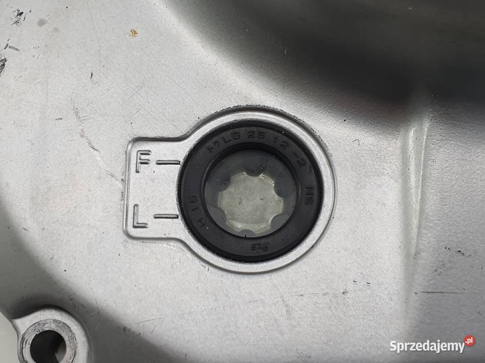 SUZUKI MARAUDER 125 DEKIEL POKRYWA OSŁONA Janowice sprzedam