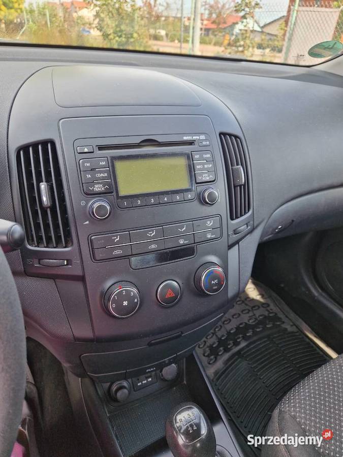 Hyundai i 30 silnik 14 r2011 przebieg 167 nieuszkodzony Kowale Oleckie sprzedam