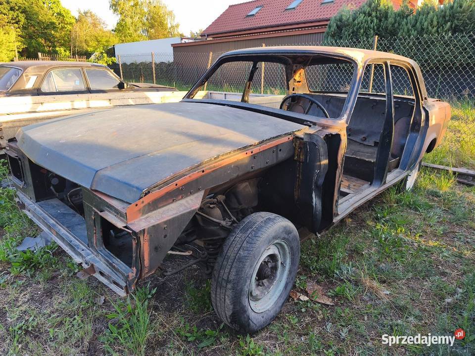 Nadwozie karoseria Wołga GAZ 3102 Góra Kalwaria