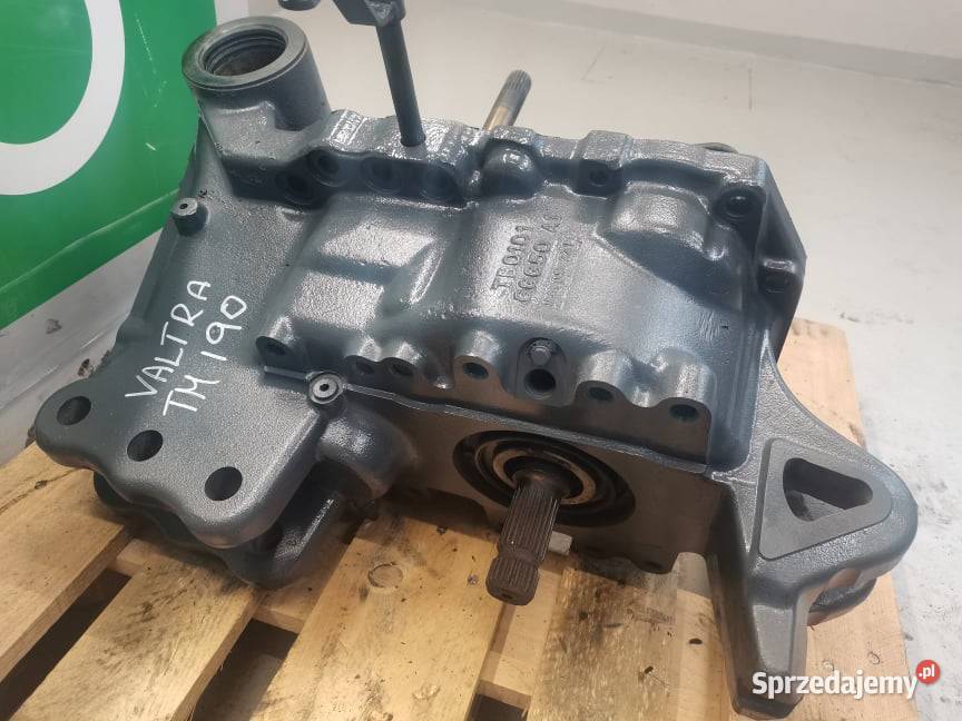 WOM tylny Valtra T 213 Wilkowo sprzedam