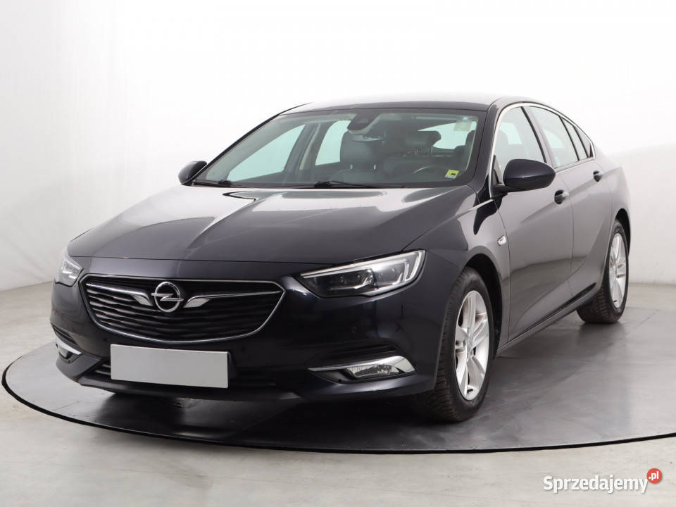 Opel Insignia 16 Turbo