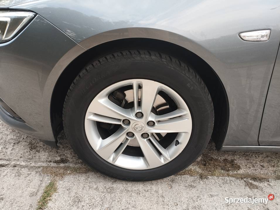 OPEL INSIGNIA SALON BEZWYPADKOWY