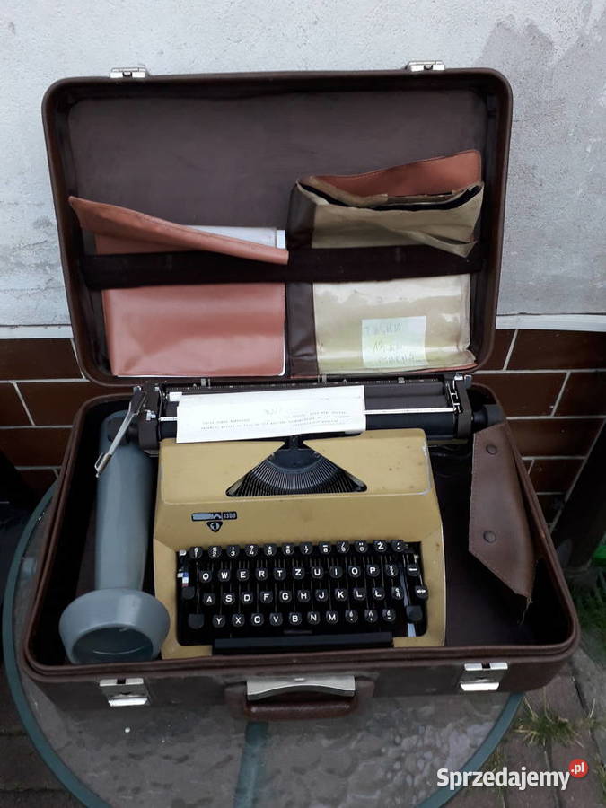 Polska przenośna maszyna do pisania Łucznik Warszawa