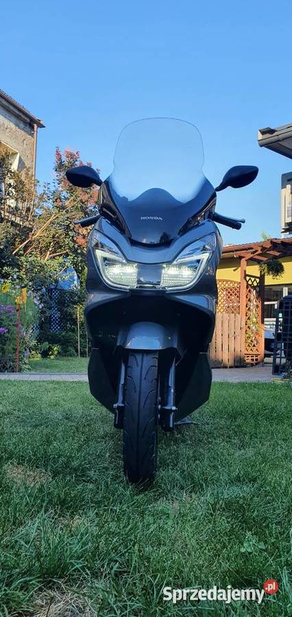 MOTOCYKL HONDA PCX 125 STAN PERFEKCYJNY Rok produkcji 2014 Karczew