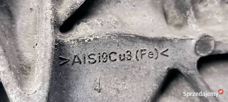 MOCOWANIE AUDI A4 B9 SILNIKA 4M0199308AD Lipno