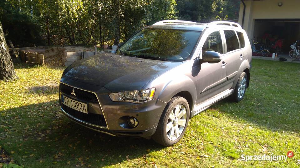 Mitsubishi Outlander 7os salon bogata wersja podgrzewane fotele łódzkie