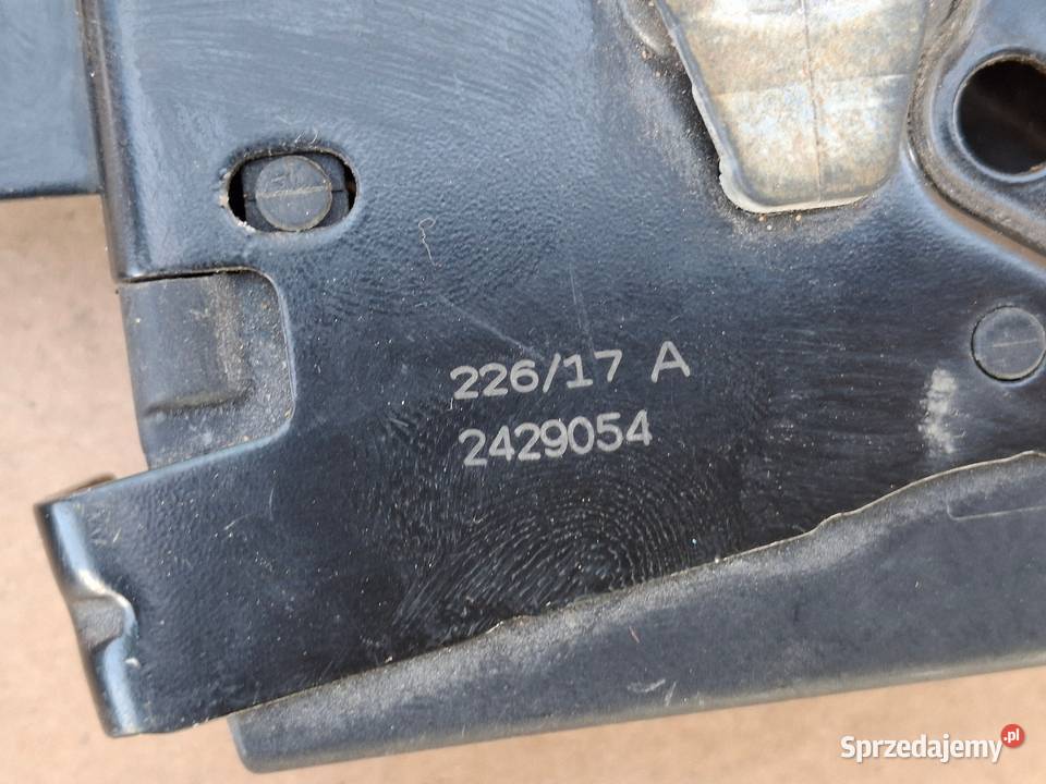 SCANIA R S P G NGS ZAMEK MASKI ATRAPY PRAWY Bieleń