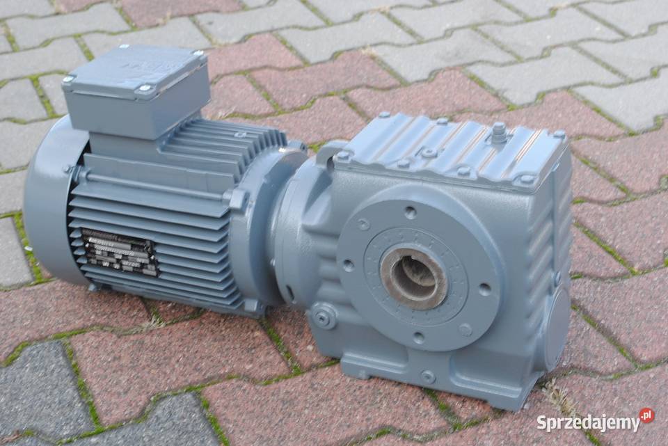 Motoreduktor kątowy 22kw 141obrmin firmy SEW lubuskie Kargowa sprzedam