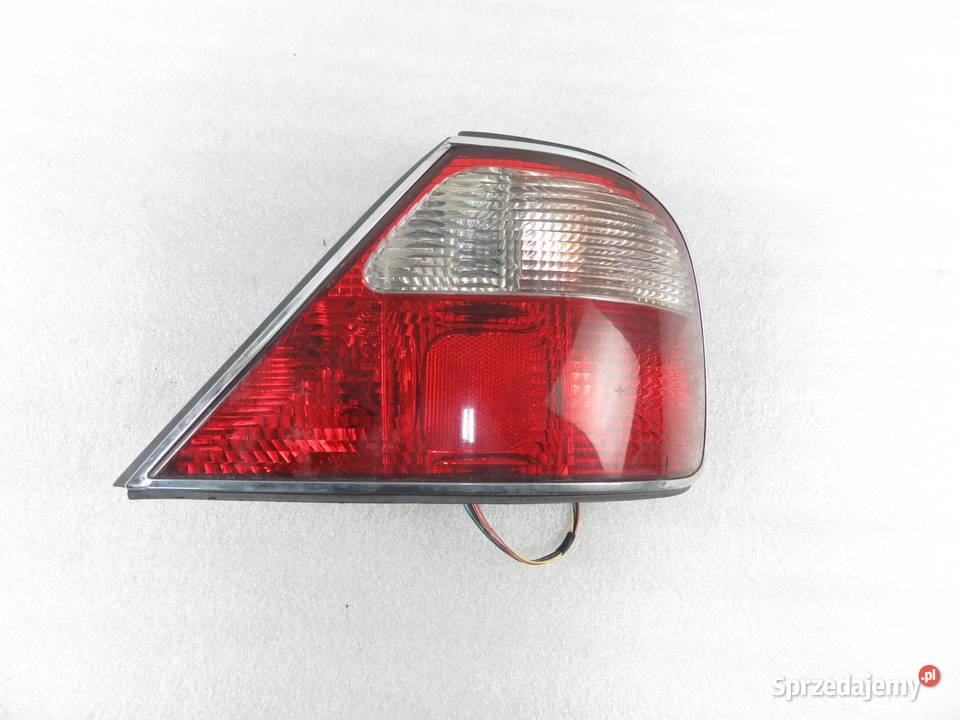 LAMPA PRAWA TYLNA JAGUAR XJ X308