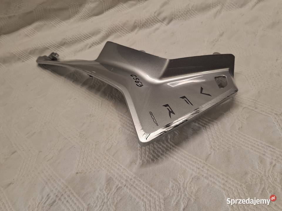 HONDA VFR 1200F Owiewka Prawy Boczek Obrzycko Zielonagóra