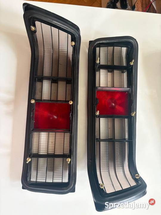Mercedes 190 w201 Lampy Tylne HELLA BLACK Stan Kraśnik