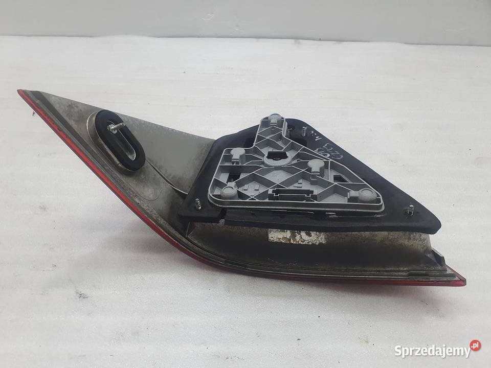 LAMPA PRAWY TYŁ SEDAN MERCEDES W203 EU wielkopolskie