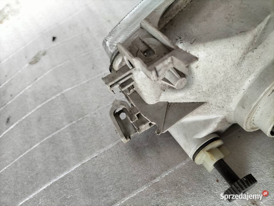 OPEL ASTRA F lampa lewa przód FOP10110L Kamień-Kolonia