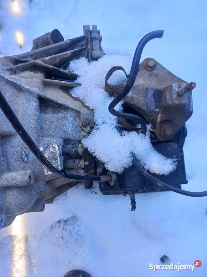 Cześć ford fusion silnik skrzynia podsufitka małopolskie Kraków sprzedam