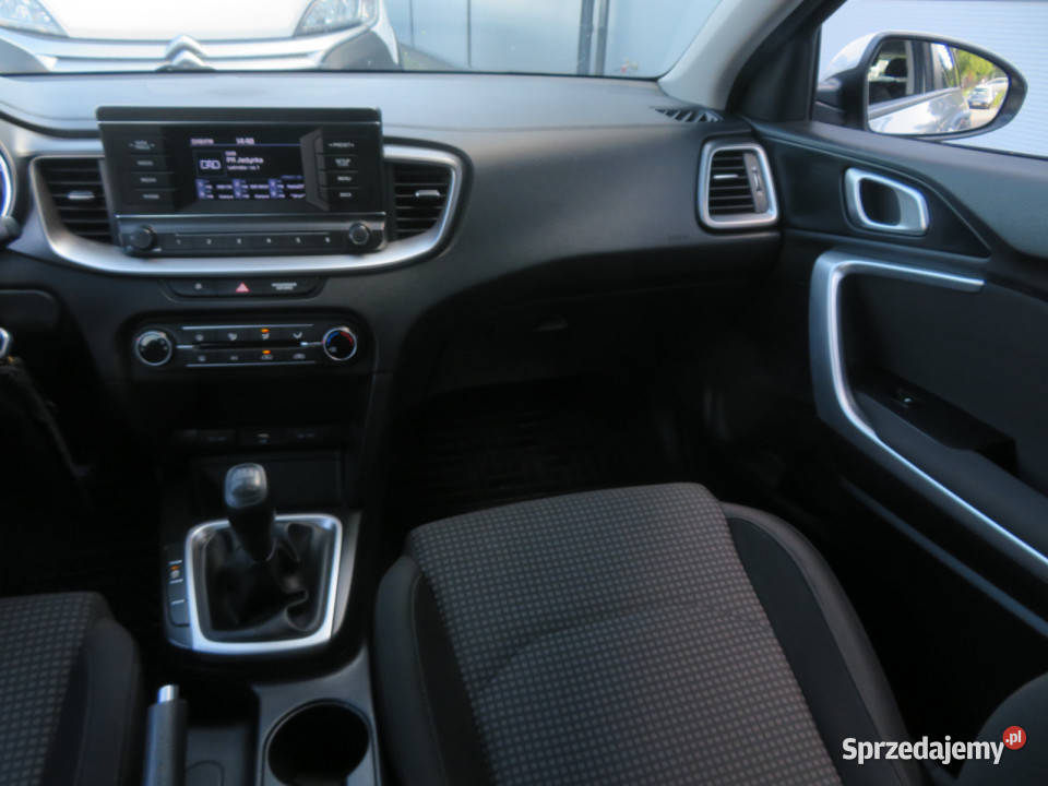Kia Ceed 15 TGDI 117KM