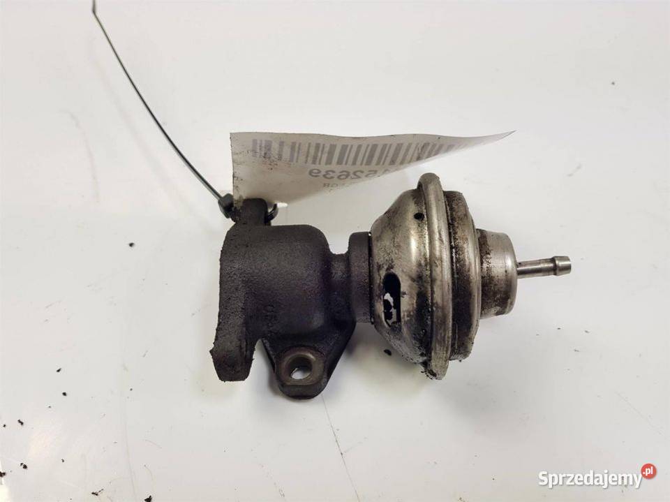 ZAWÓR EGR AUDI A4 B5 028131501E Lipno