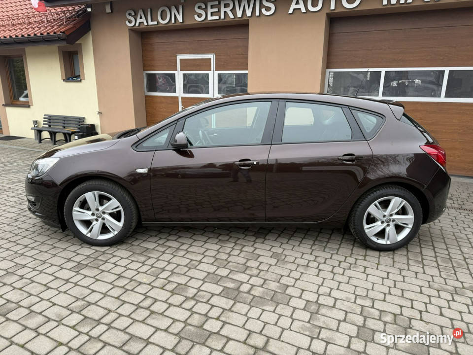Opel Astra 16 116 Klimatyzacja Krajowy wielofunkcyjna kierownica Orzech