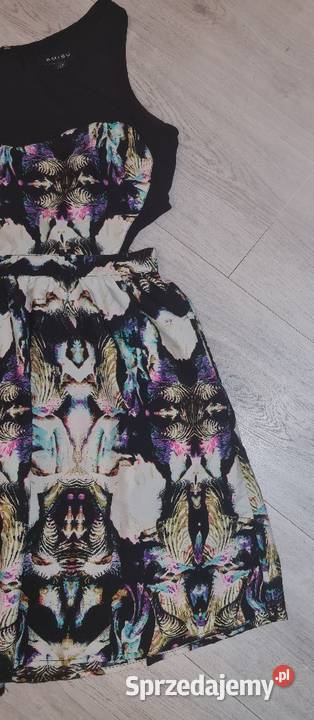 Sukienka damska Amisu wycięcia 38M Rozmiar 38(M)