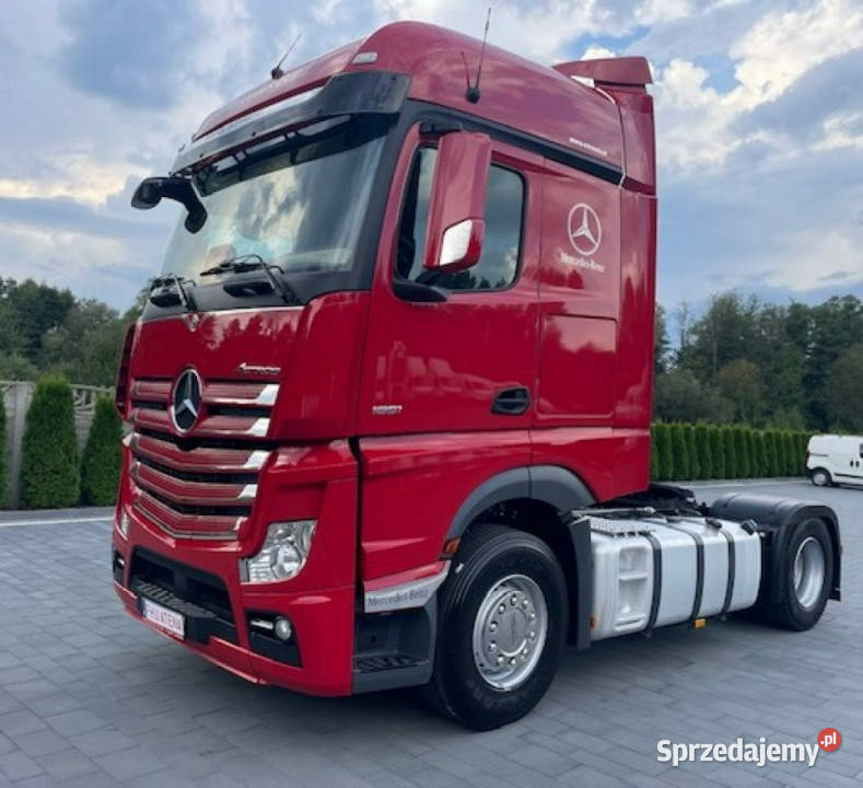 Mercedes Actros 1851 Big Space Piękny Nowe opony Samochody ciężarowe Daleszyce