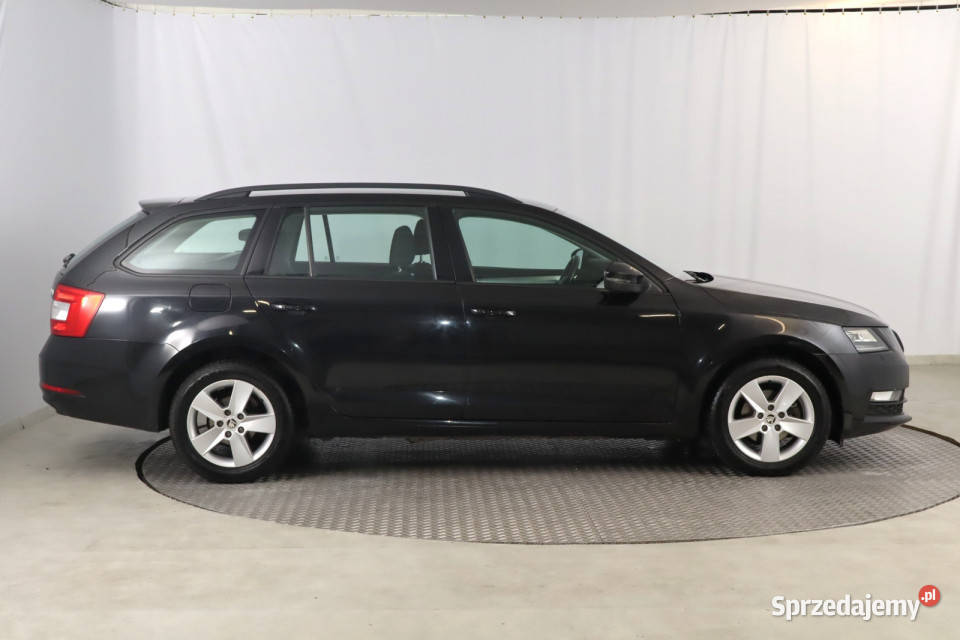 Skoda Octavia 16 TDI 85KM Zabrze