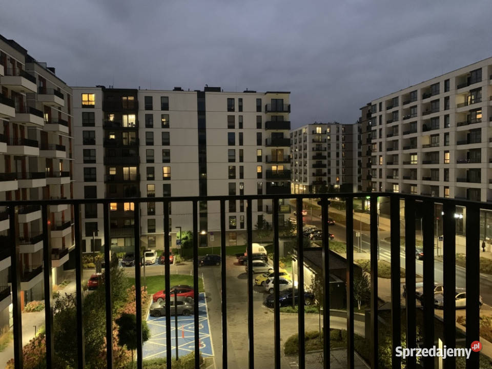 Dwa osobne nieprzechodnie pokoje balkon szybki 29m2