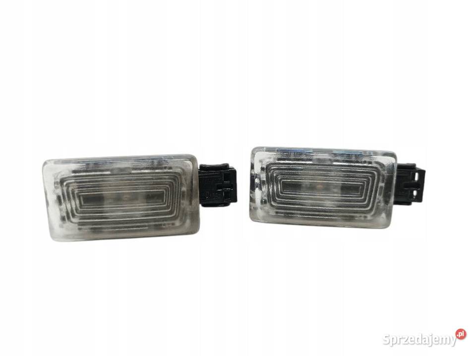 LAMPKA PODSUFITKI OŚWIETLENIE KABINY KPL 1286317 sprzedam