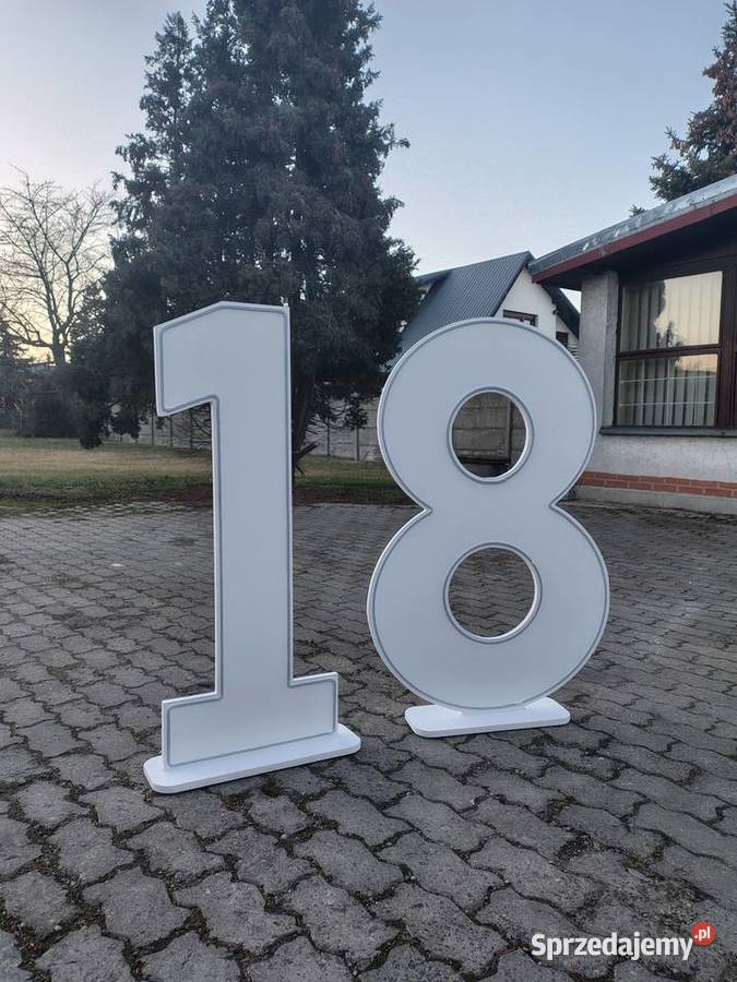 18 podświetlana neon LED cyfry osiemnaście