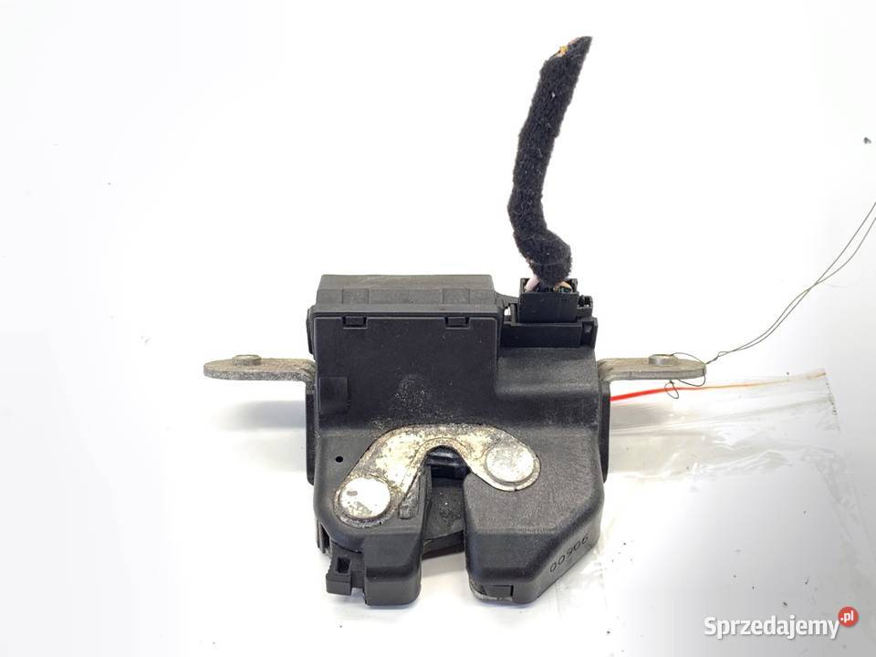 ZAMEK KLAPY TYŁ FIAT GRANDE PUNTO Hatchback sprzedam