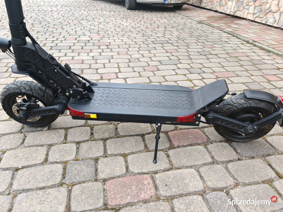 Hulajnoga Motus pro 10 2022 Rzeszów