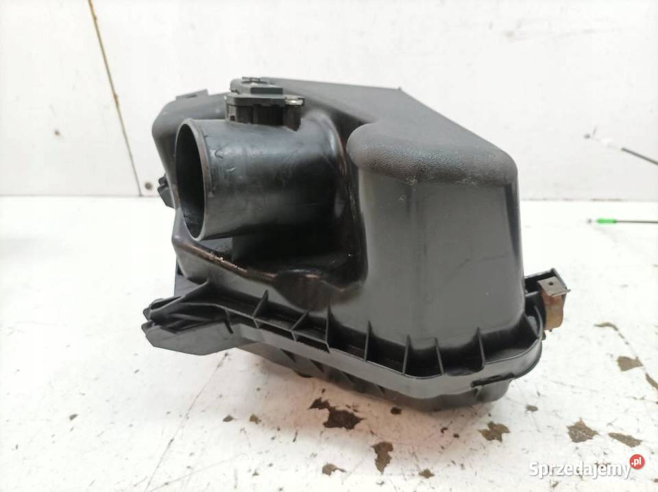 OBUDOWA FILTRA POWIETRZA 0R04 20 D4D Toyota