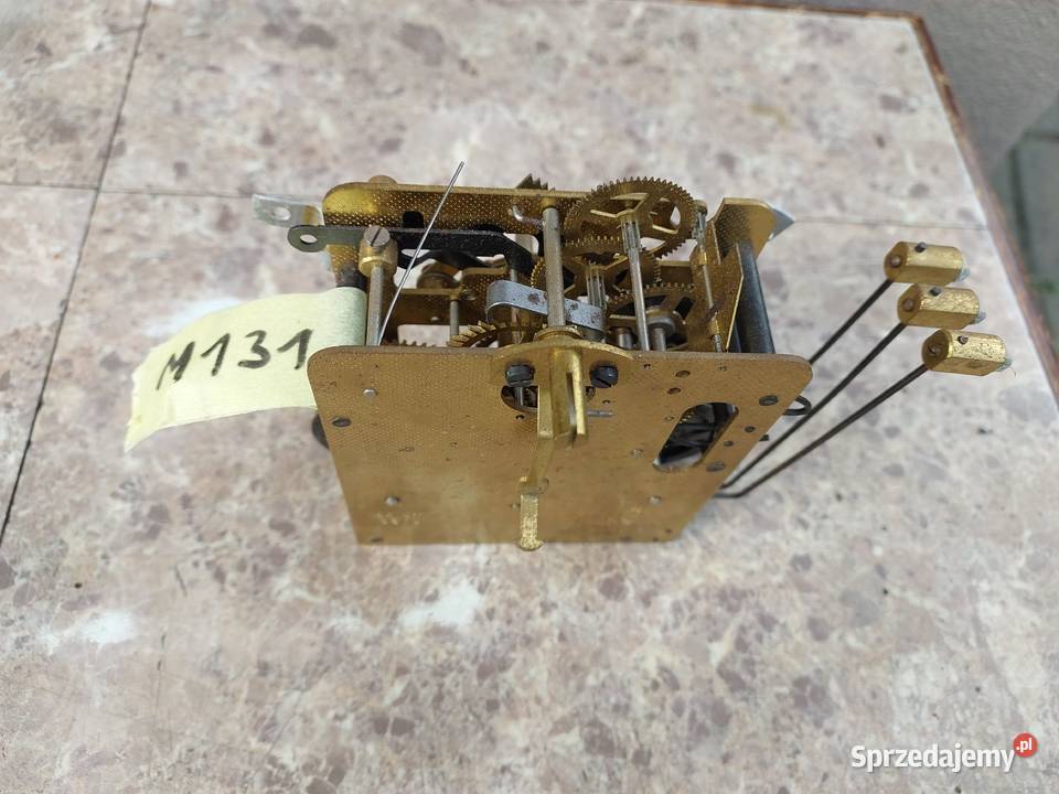 M131 Mechanizm starego zegara ściennego FHS Tczew sprzedam