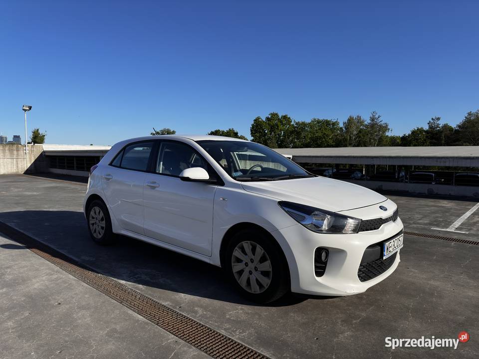Sprzedam prywatnie Kia Rio IV gen salon Warszawa