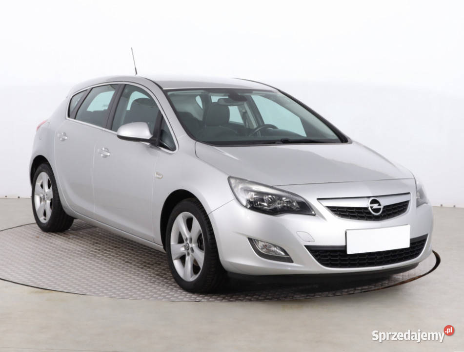 Opel Astra 16 16V bluetooth Astra Piaseczno