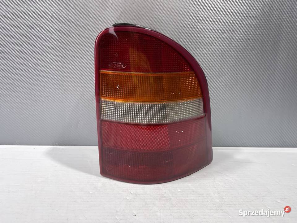 FORD MONDEO MK1 LEWA LAMPA TYŁ KOMBI lampy tylne Ostroróg sprzedam