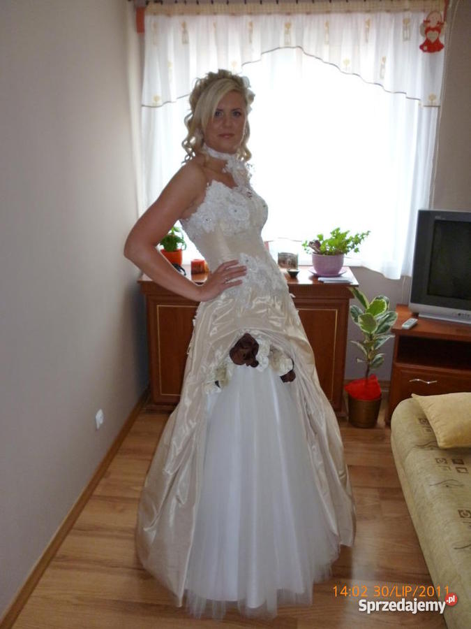 Orginalna suknia slubna Bobolice