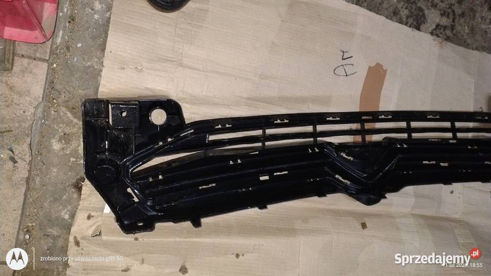 Atrapa przednia grill Citroen ELYSEE Lubin