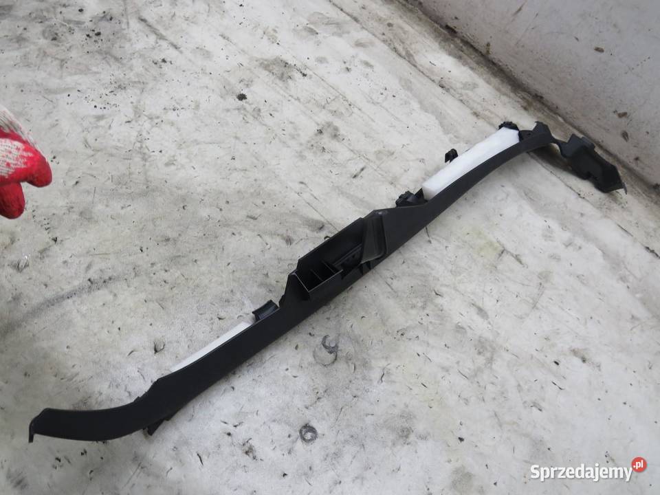 OSŁONA SŁUPKA C MERCEDES W205 A2056900625