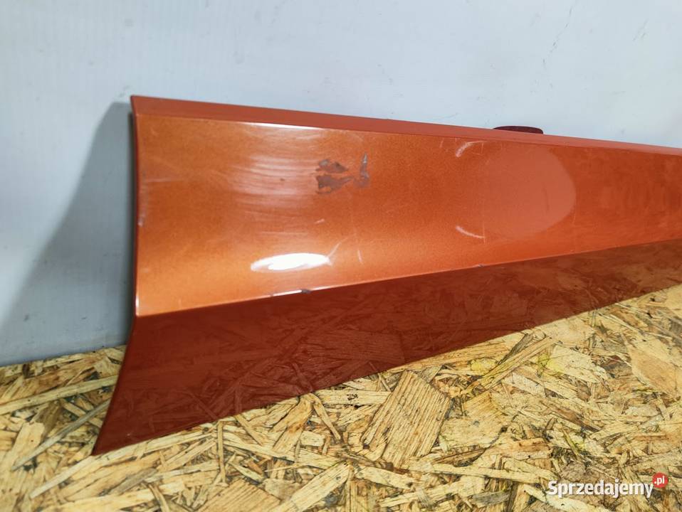 Listwa Drzwi Prawy Przód Vw TRoc 2GA853720A osobowe Pleszew