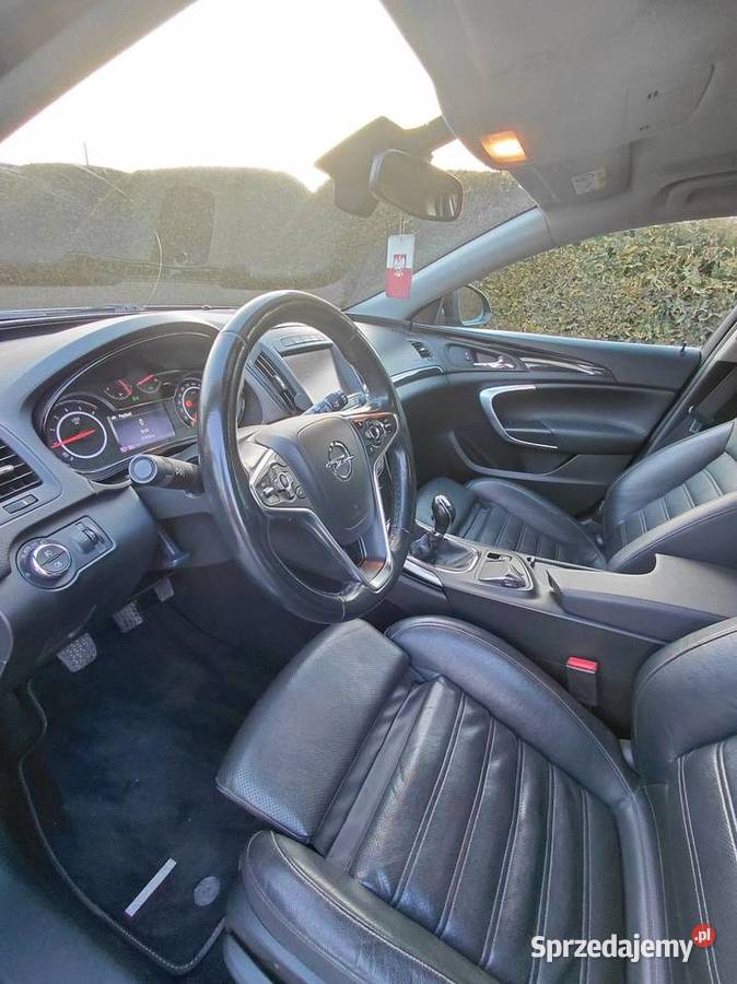 OPEL INSIGNIAZADBANY DUŻYM SERWISIE ASR (kontrola trakcji) Krosno