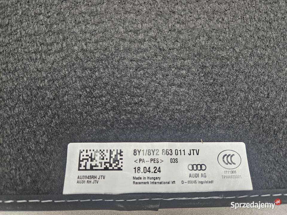 Dywaniki oryginalne welurowe audi a3s3 8y Zawiercie