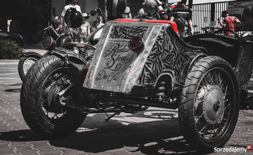 Dwa motocykle jawa w 1