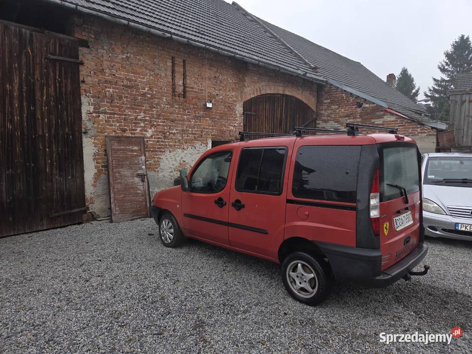 Fiat doblo 16 benz 5 osobowy 1600cm3 Oława sprzedam